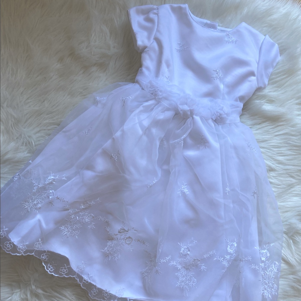 NWOT Lida Formal Floral Toddler Dress - Size 2T - White